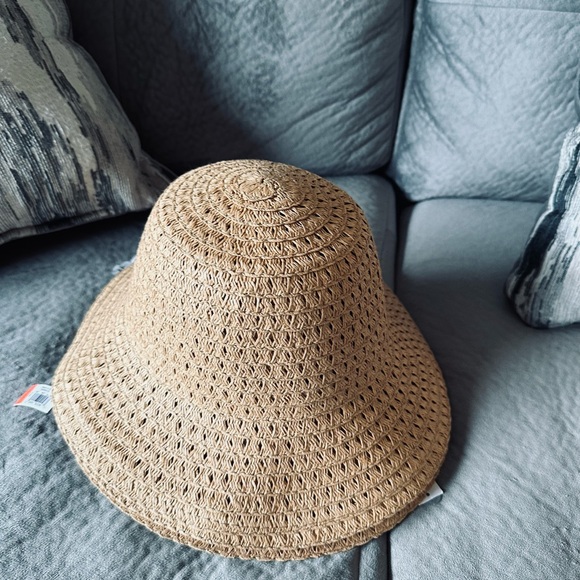 NWT Old Navy Hat - Picture 5 of 5